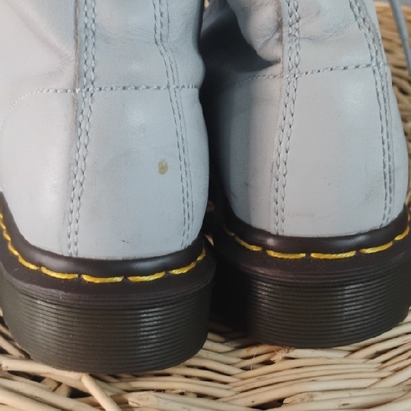 Dr. Martens 1460 Pascal Virginia White Leather Lace Up Combat Boots Size 6 / 37 - Picture 14 of 14